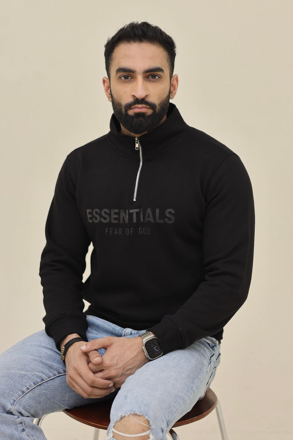 Essential Mock neck zipper - Black