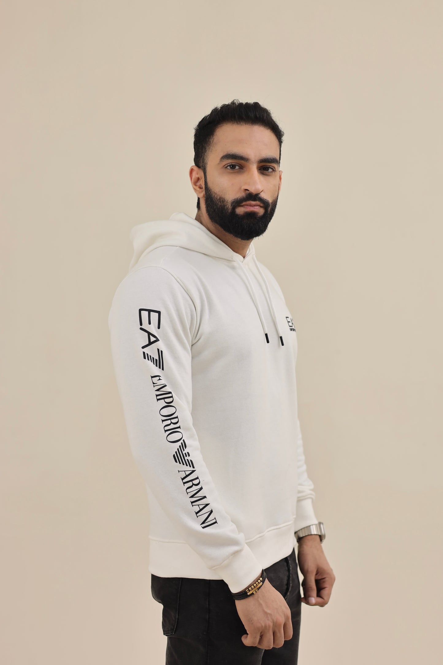 EA Hoodie - White