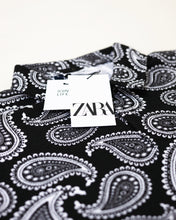 ZRA Waffle Textured Polo Shirt - Bandana Print Black